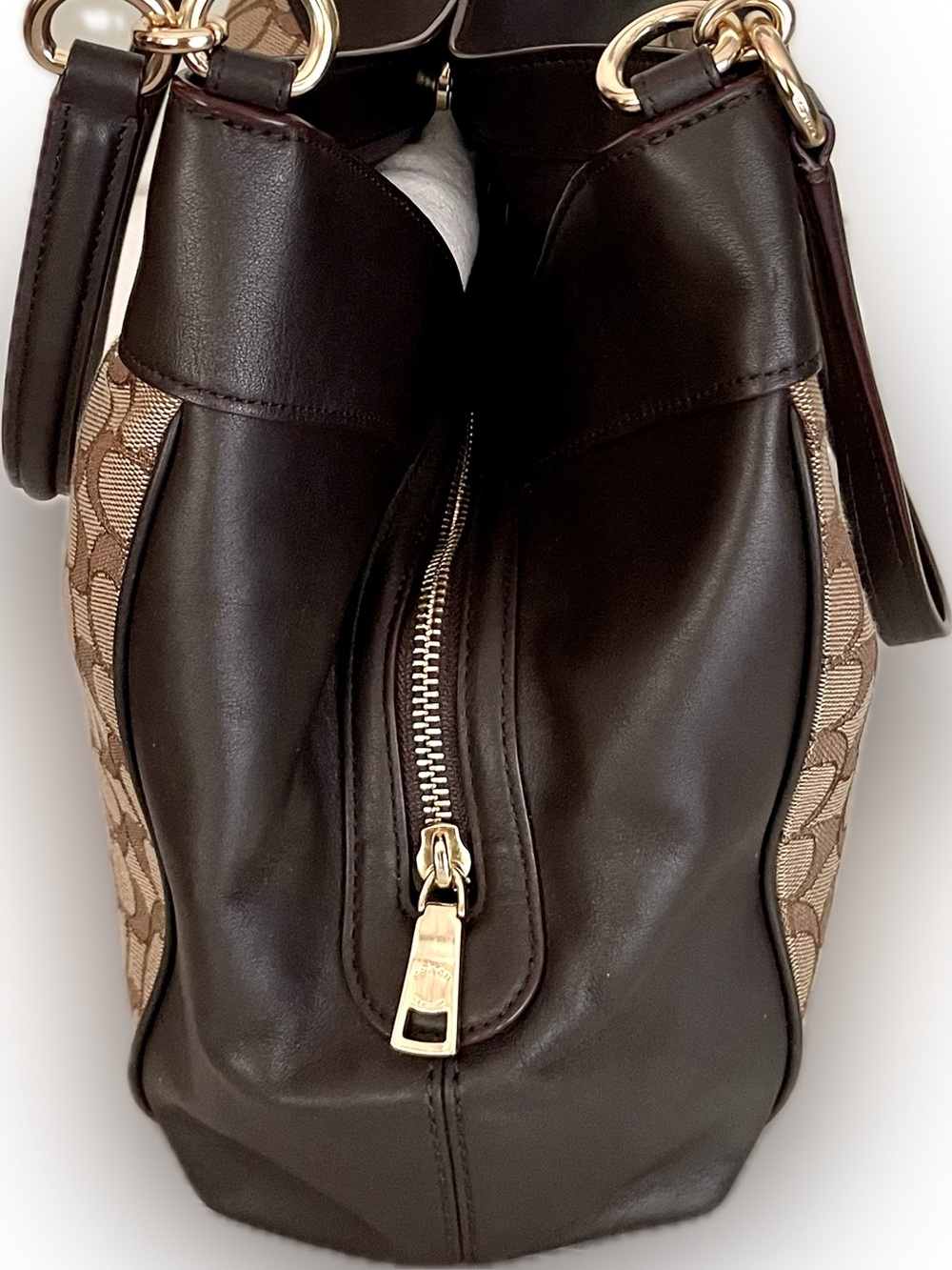 Coach Lexy Signature Jacquard & Leather Shoulder Bag - Picture 4 of 10